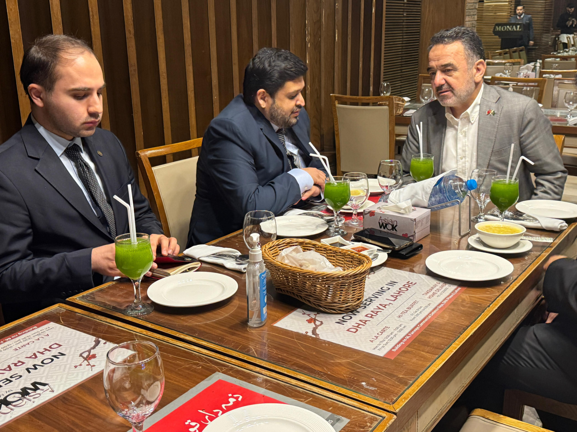 His Excellency Dr. Irfan Naziroğlu in discussion with the Mazen Schools delegation